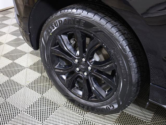 Certified 2024 Ford Edge SE w/ Black Appearance Package AWD/4WD image 31