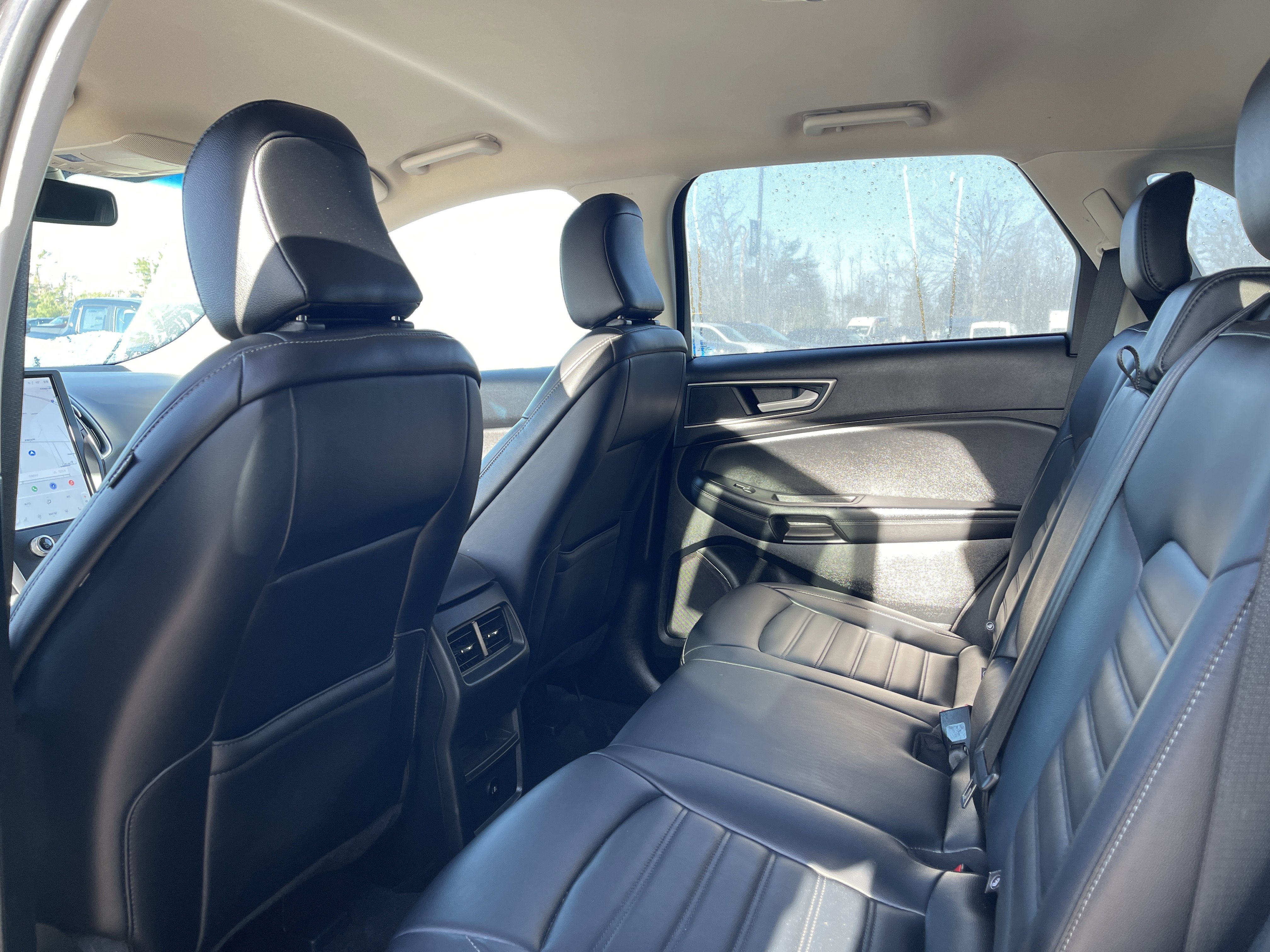 Certified 2024 Ford Edge SEL AWD/4WD image 11