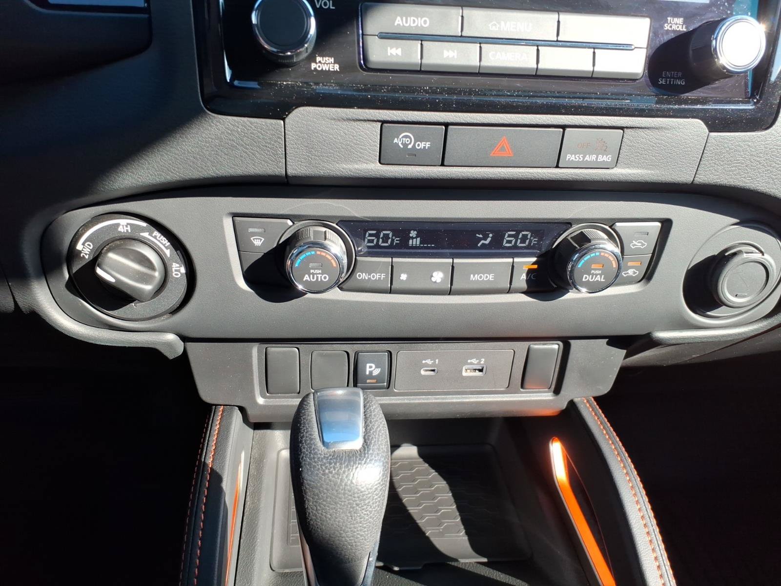 Used 2024 Nissan Frontier PRO-4X w/ Technology Package AWD/4WD image 21