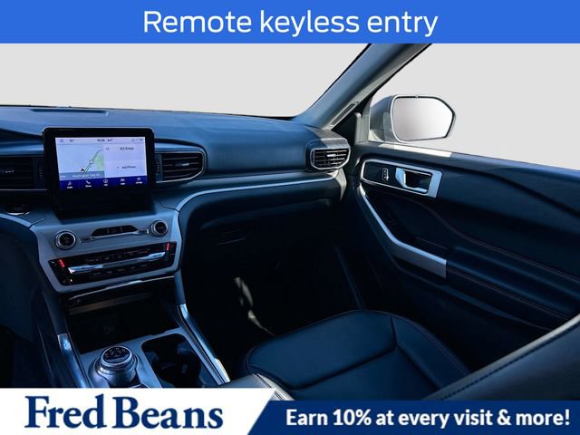 Certified 2022 Ford Explorer XLT w/ Equipment Group 202A image 27