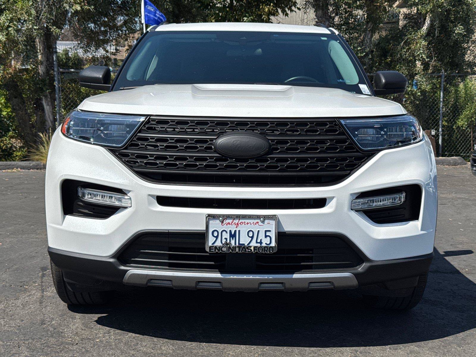 Certified 2023 Ford Explorer XLT w/ Equipment Group 202A AWD/4WD image 5