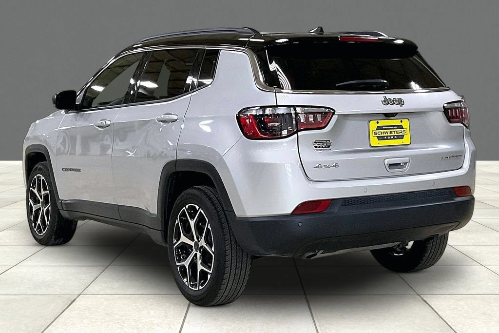 Used 2025 Jeep Compass Limited AWD/4WD image 11