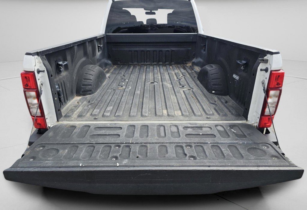 Certified 2022 Ford F350 XLT w/ XLT Value Package image 23