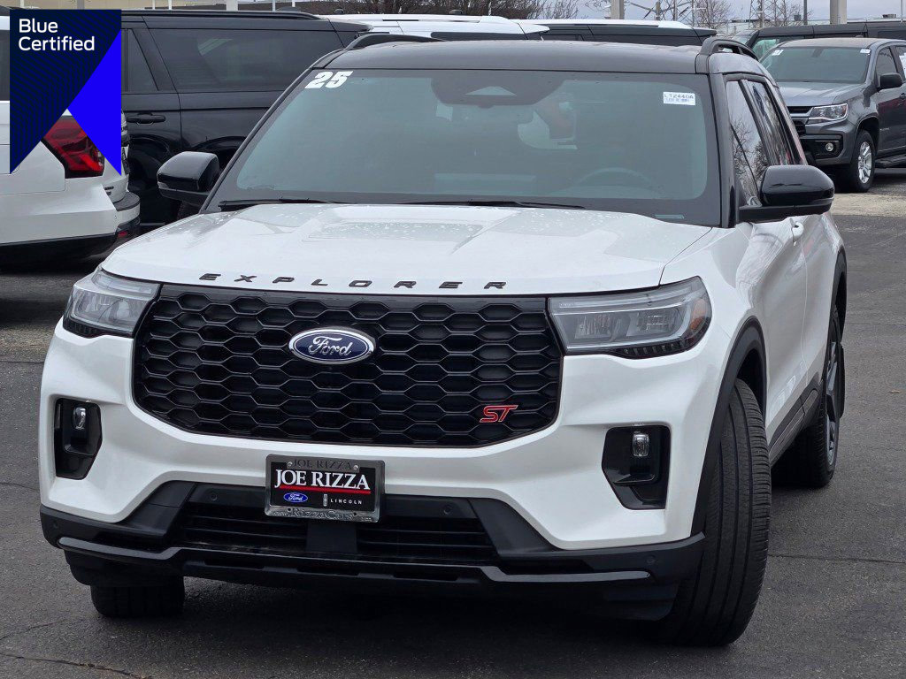 Certified 2025 Ford Explorer ST AWD/4WD image 1