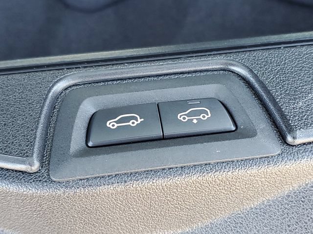 Used 2024 BMW X5 xDrive50e AWD/4WD image 40
