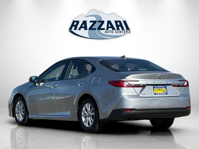 Used 2025 Toyota Camry LE FWD image 5