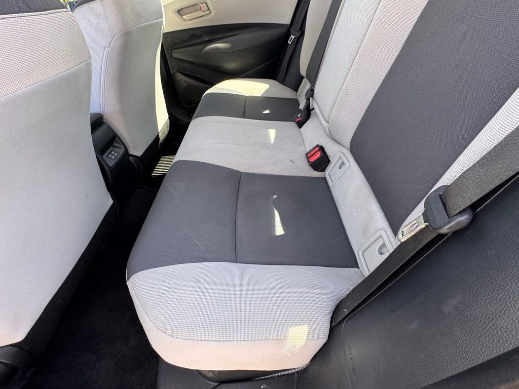 Used 2024 Toyota Corolla LE FWD image 30