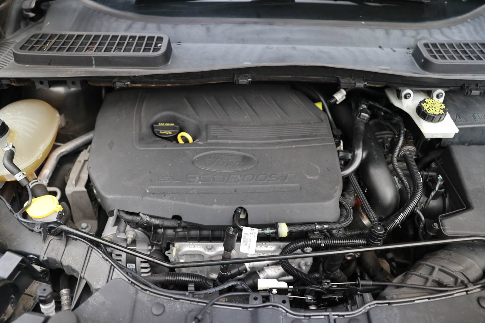 Certified 2017 Ford Escape SE AWD/4WD image 33