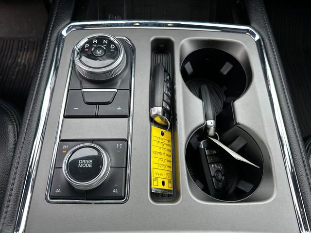 Certified 2020 Ford Expedition XLT w/ Equipment Group 202A image 38