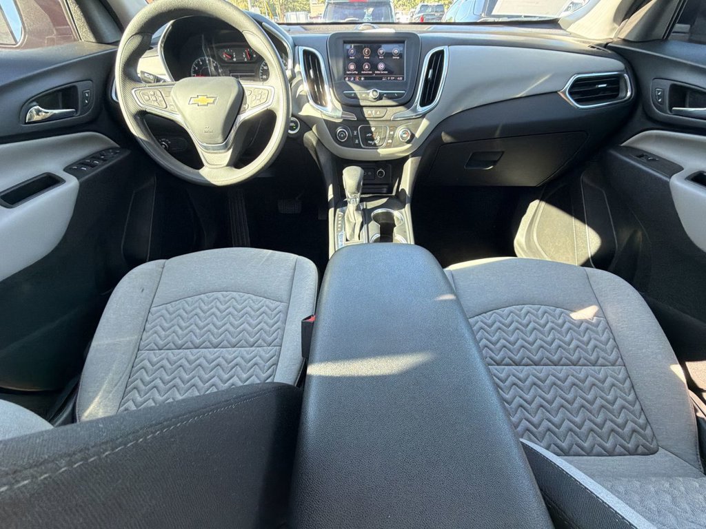 Used 2024 Chevrolet Equinox LS w/ Midnight Edition FWD image 22