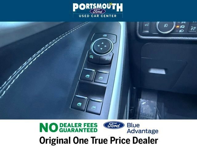 Certified 2022 Ford Explorer XLT w/ Equipment Group 202A image 33