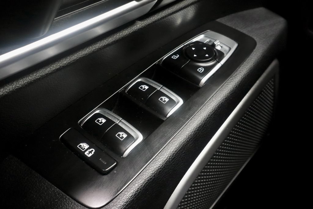 Used 2024 Kia Telluride S FWD image 28