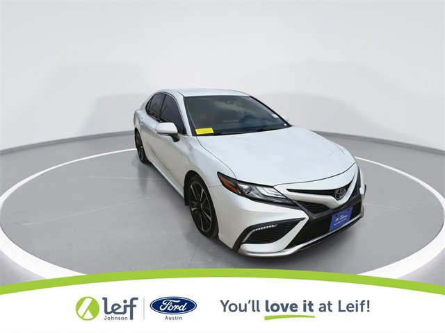 Used 2023 Toyota Camry XSE image 2