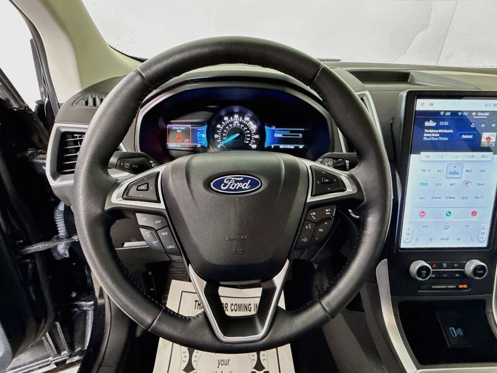 Certified 2023 Ford Edge SEL w/ Convenience Package AWD/4WD image 17