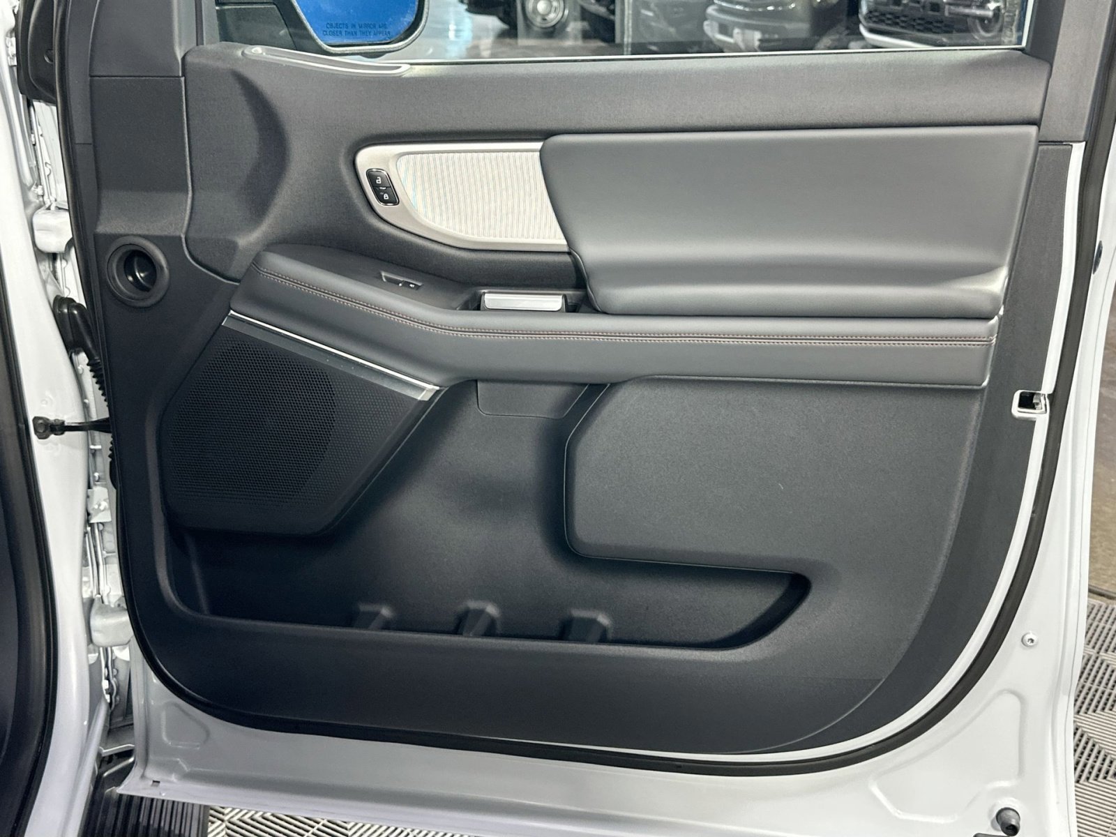 Certified 2025 Ford Expedition Max Active image 39