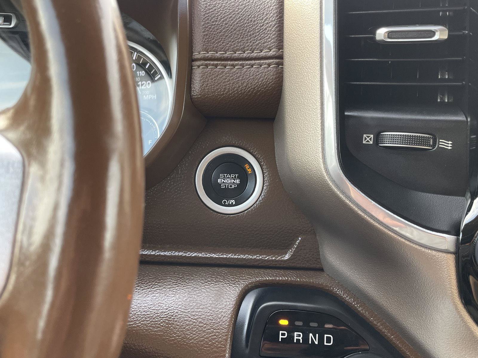 Used 2019 RAM 1500 Laramie AWD/4WD image 24