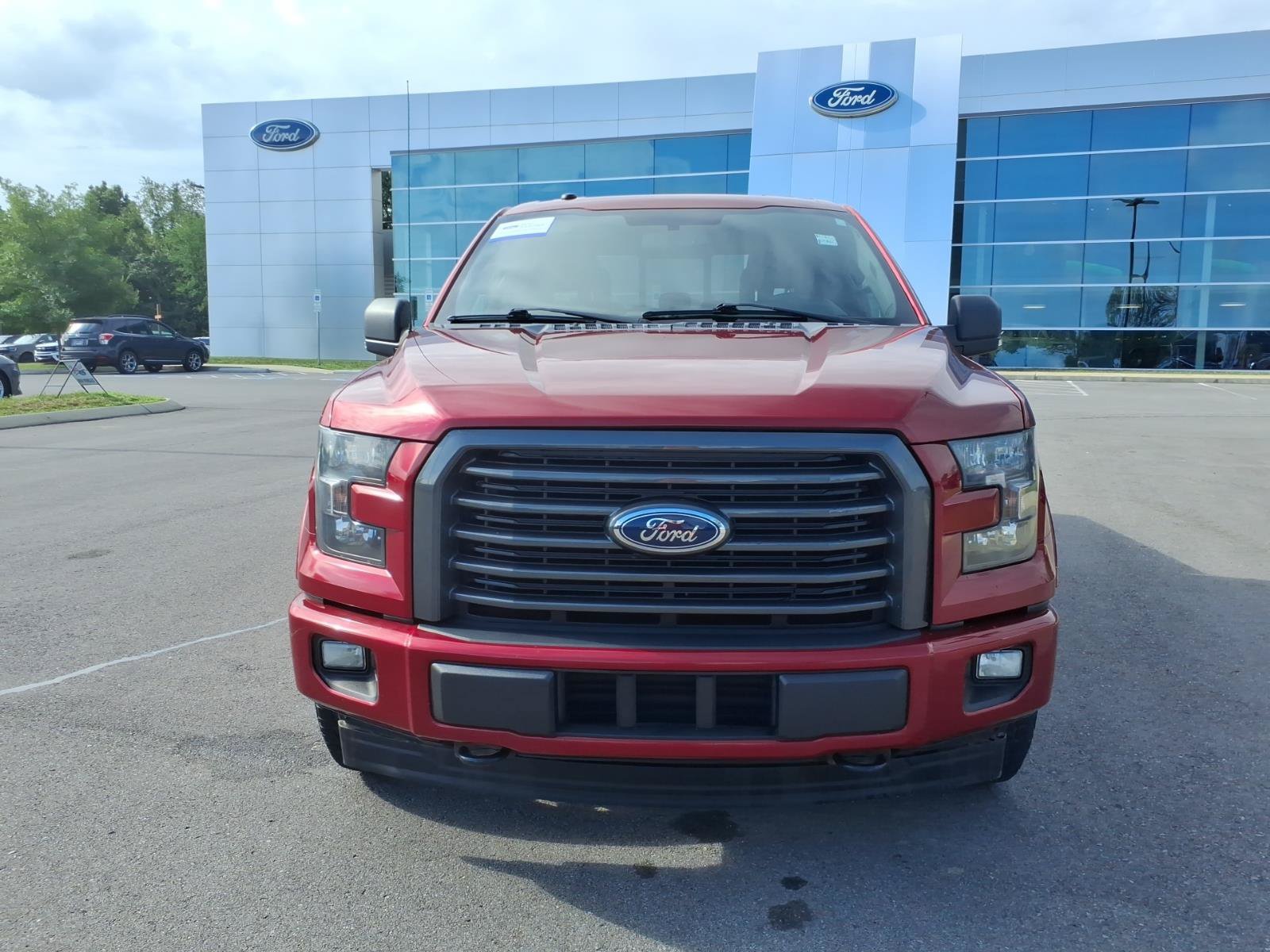 Certified 2017 Ford F150 XLT w/ Equipment Group 302A Luxury AWD/4WD image 8