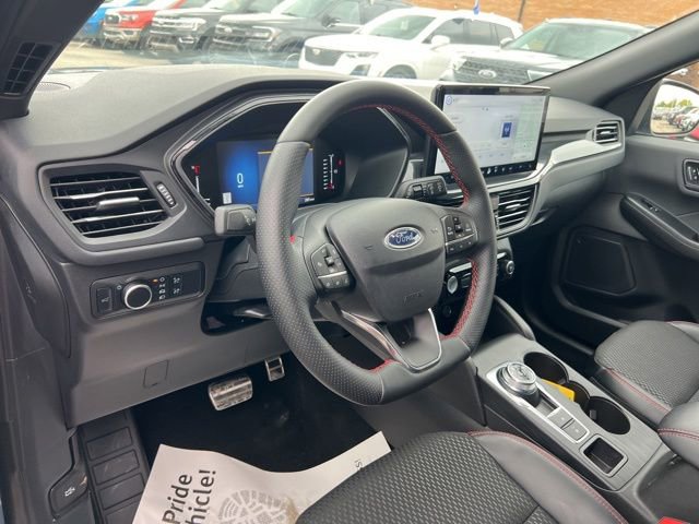 Certified 2024 Ford Escape ST-Line w/ Tech Pack #1 AWD/4WD image 8