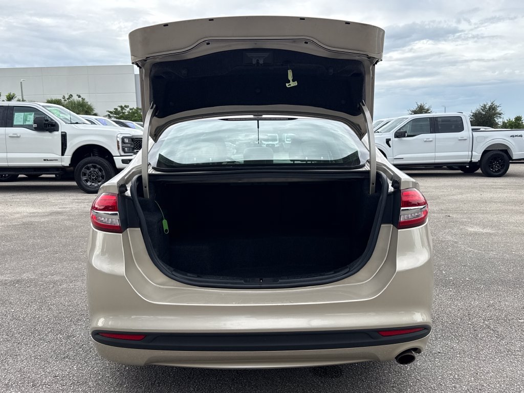 Certified 2018 Ford Fusion S FWD image 23