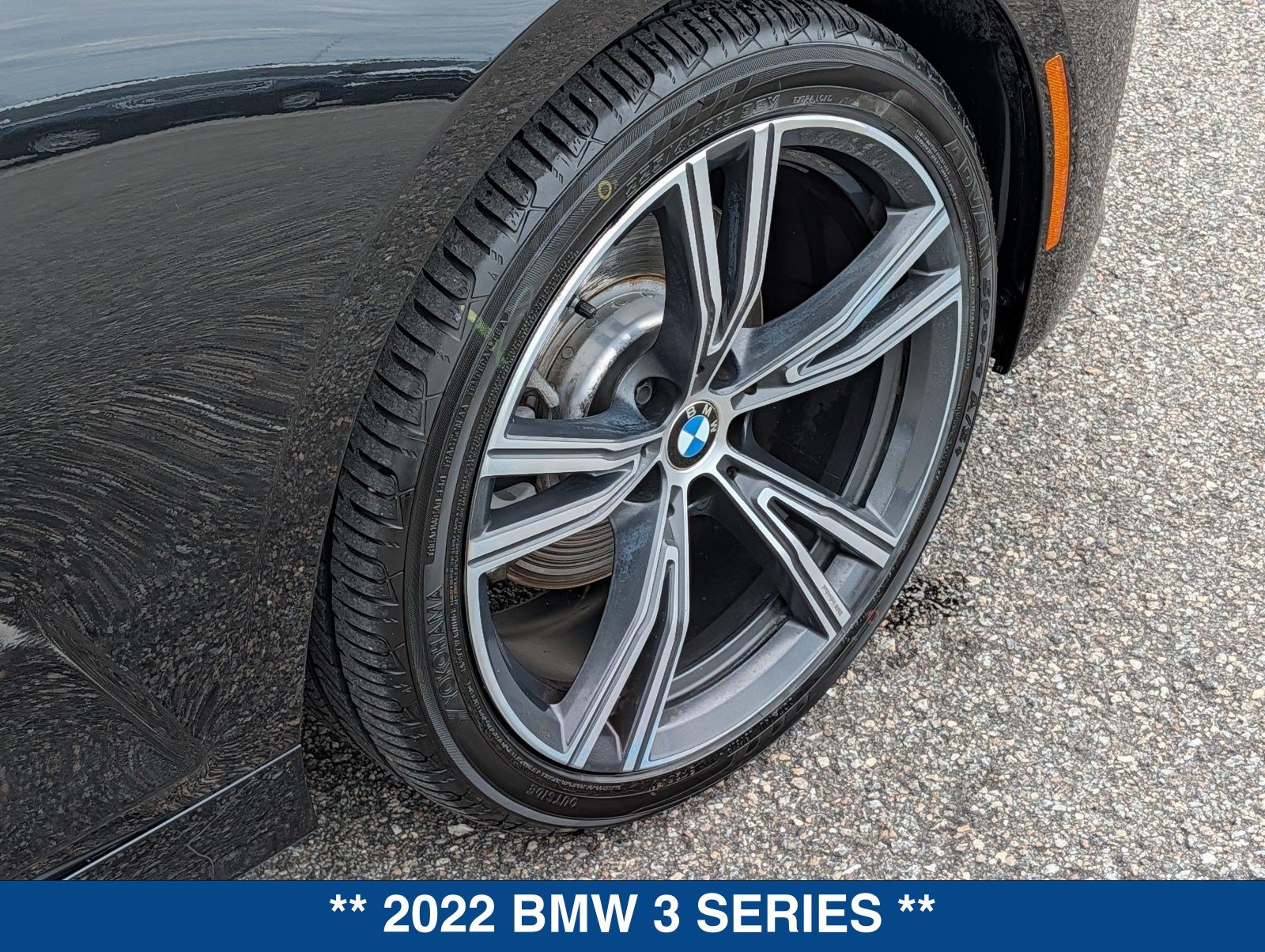 Used 2022 BMW 330i xDrive Sedan w/ Premium Package 2 AWD/4WD image 13