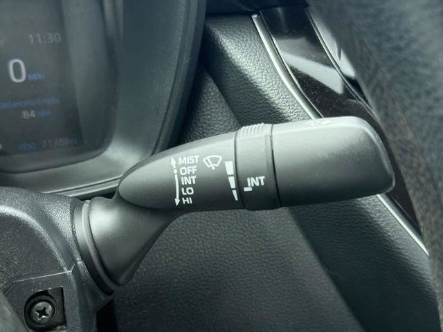 Used 2020 Toyota Corolla LE w/ Carpet Mat Package (TMS) FWD image 26