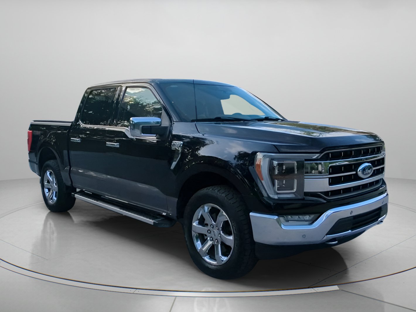 Certified 2023 Ford F150 Lariat w/ Equipment Group 502A High AWD/4WD image 2