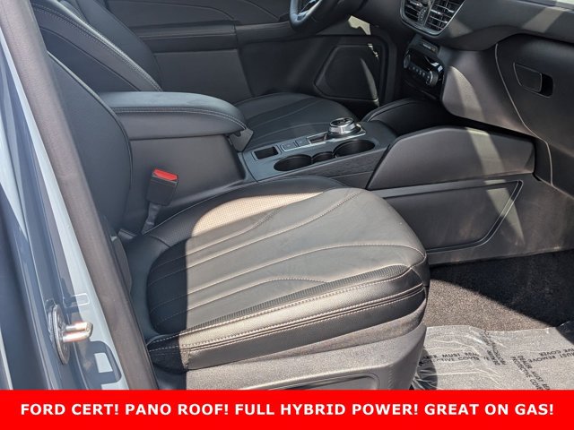 Certified 2025 Ford Escape Platinum w/ Premium Technology Package FWD image 29