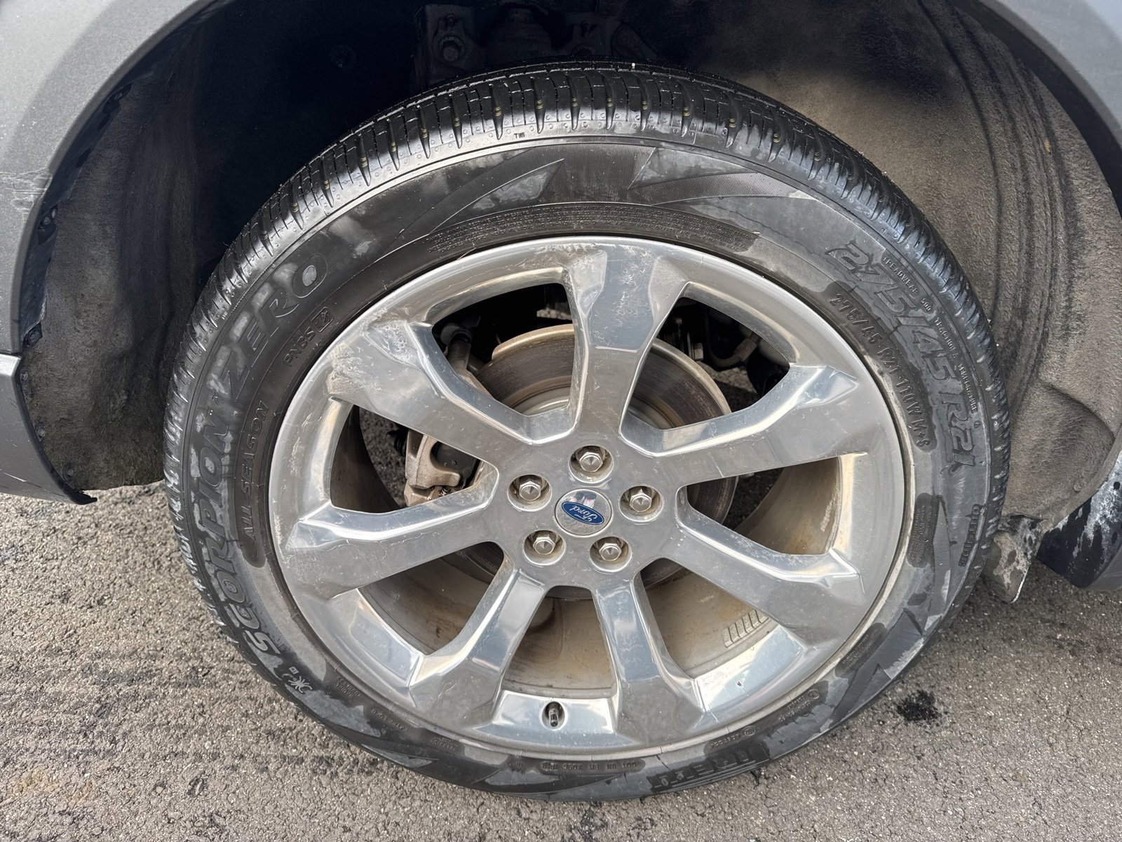 Certified 2020 Ford Explorer Platinum w/ Premium Technology Package image 28