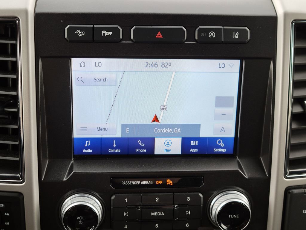 Certified 2020 Ford F150 Lariat w/ Equipment Group 502A Luxury image 25