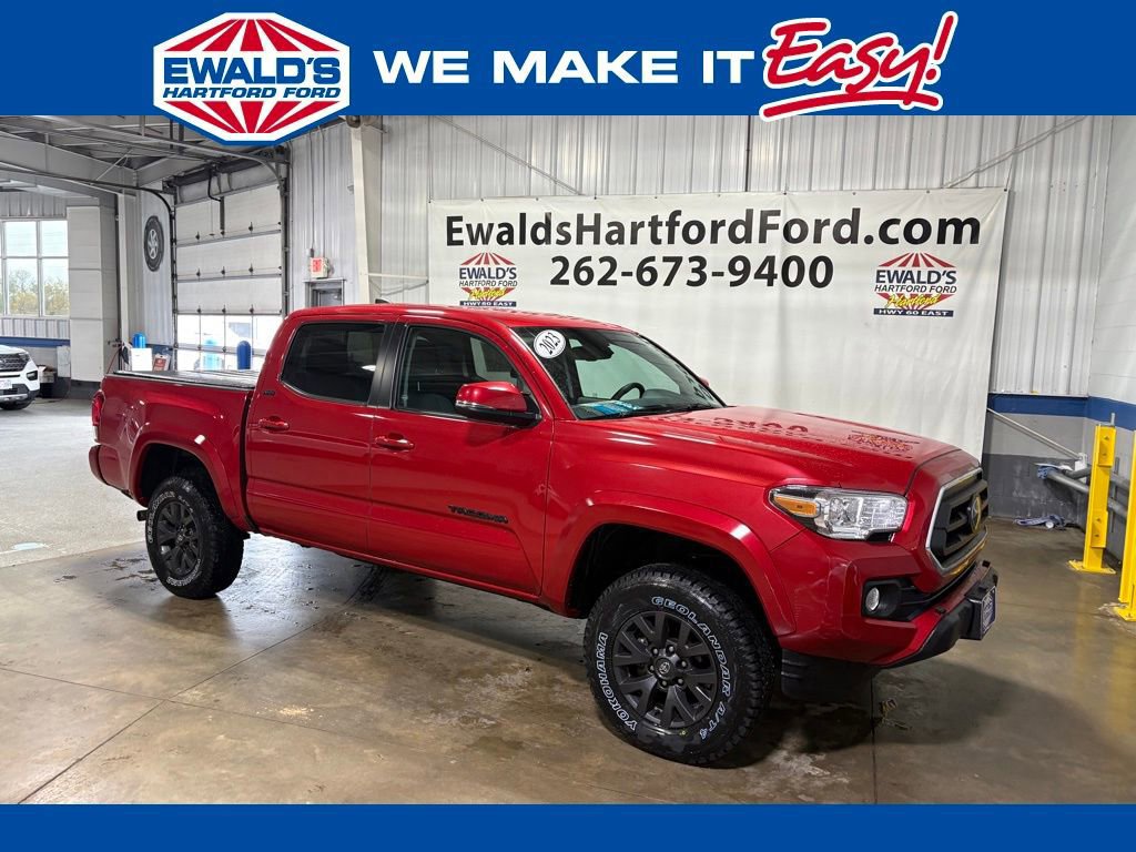 Used 2023 Toyota Tacoma SR5 w/ Technology Package AWD/4WD image 7