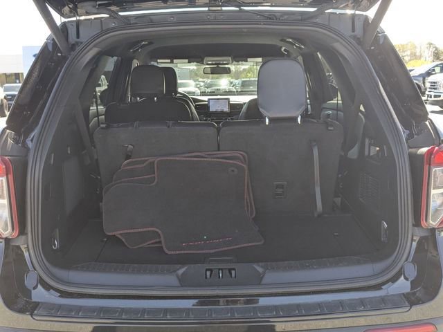 Certified 2024 Ford Explorer ST-Line w/ Class IV Trailer Tow Package image 25