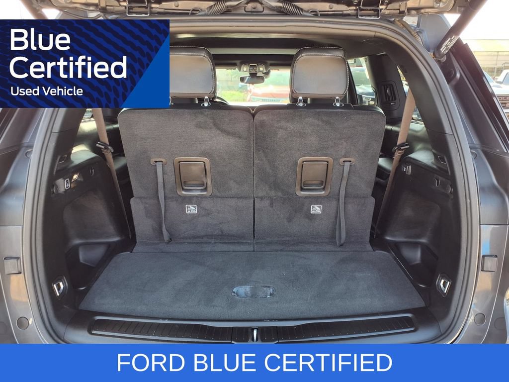 Used 2023 Jeep Grand Cherokee L Laredo RWD image 32