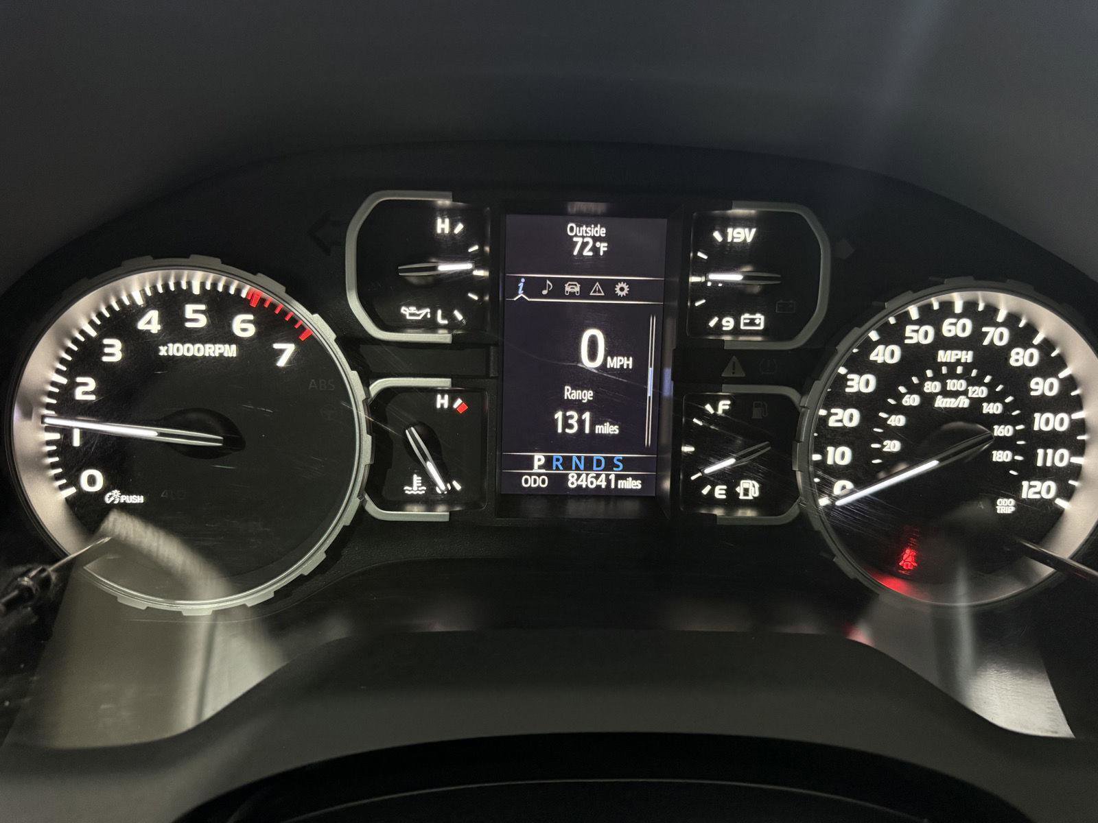 Used 2020 Toyota Tundra SR5 w/ SR5 Upgrade Package AWD/4WD image 3