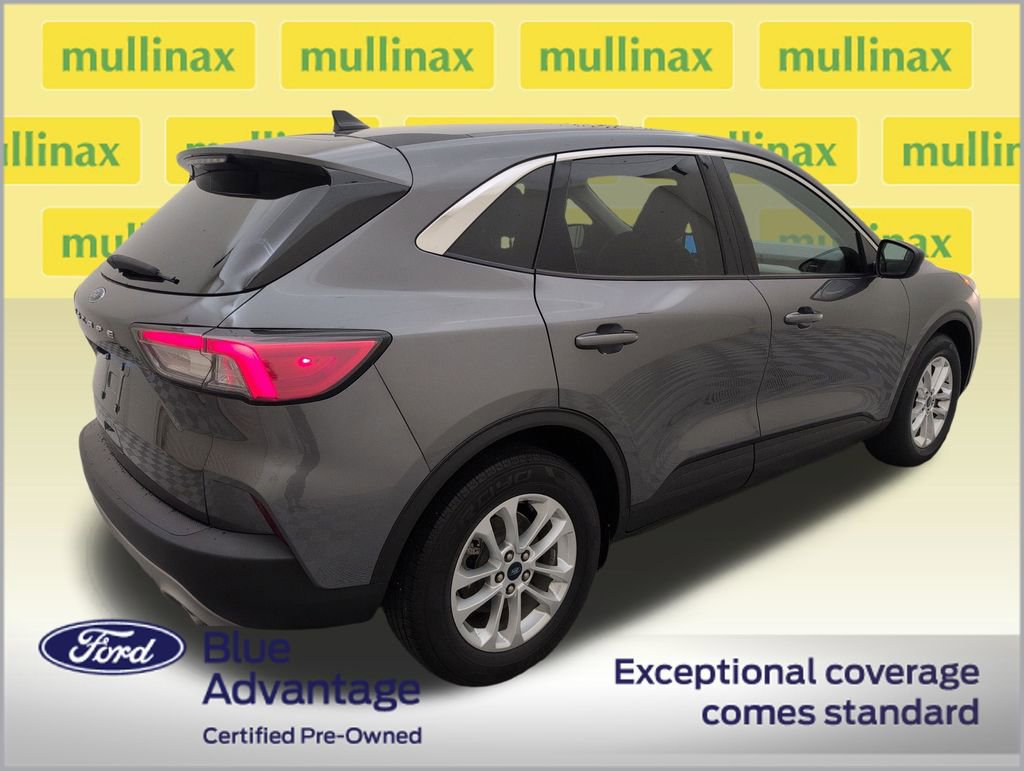 Certified 2022 Ford Escape SE w/ Convenience Package FWD image 3