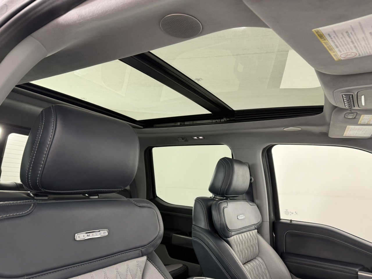 Certified 2024 Ford F350 Limited image 14