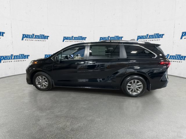 Used 2022 Toyota Sienna XLE FWD image 7