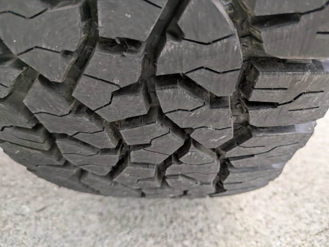 Used 2024 Chevrolet Silverado 1500 LT Trail Boss w/ Protection Package image 11