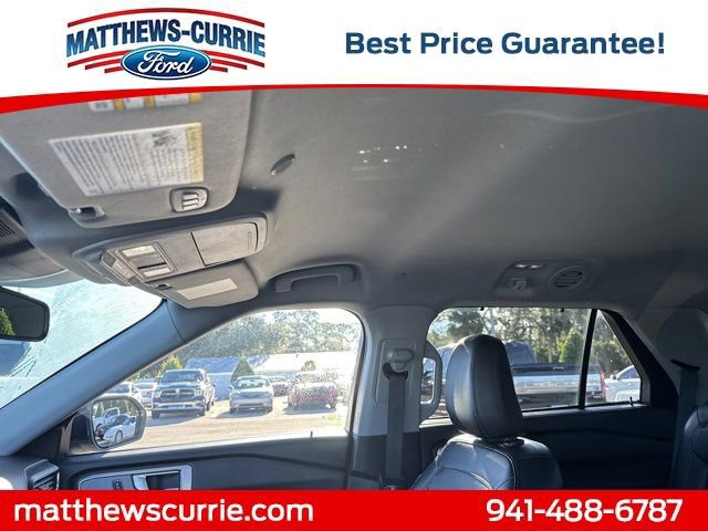 Certified 2022 Ford Explorer Limited w/ Hybrid Equipment Group 310A image 11