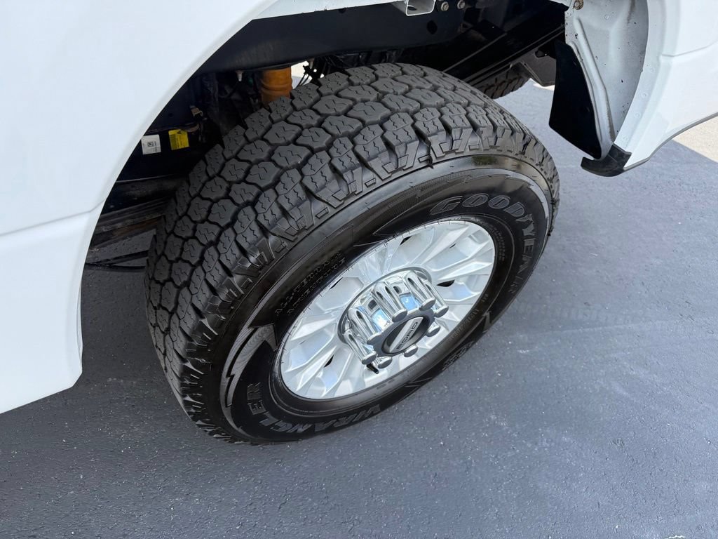 Certified 2022 Ford F350 XL w/ STX Appearance Package AWD/4WD image 20