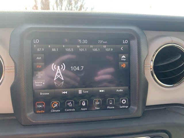 Used 2021 Jeep Gladiator Overland image 22