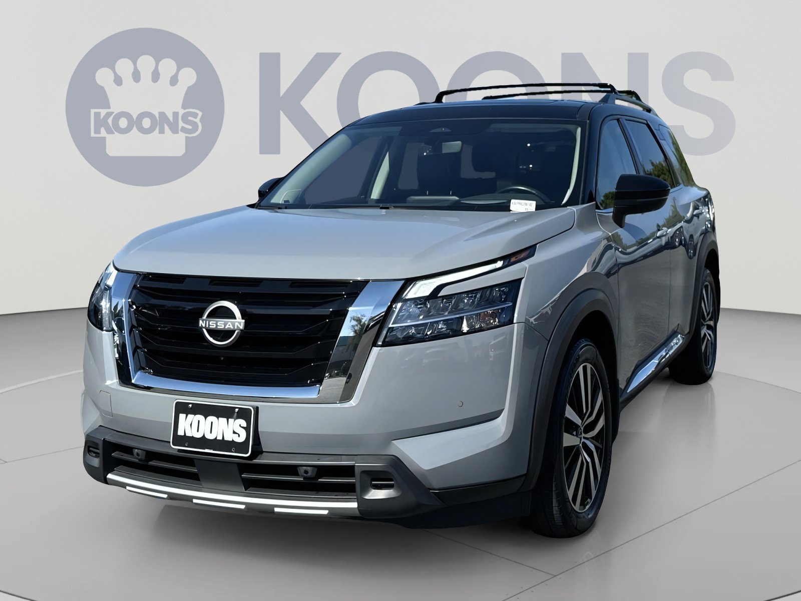 Used 2024 Nissan Pathfinder Platinum AWD/4WD image 1