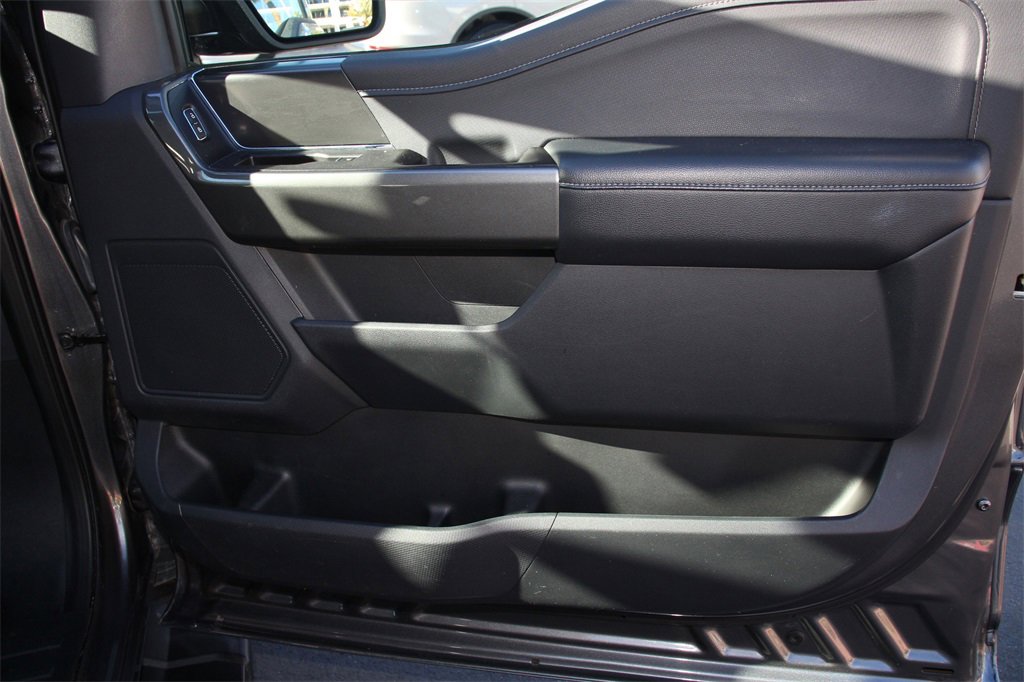 Certified 2022 Ford F150 XLT w/ Equipment Group 302A High image 29