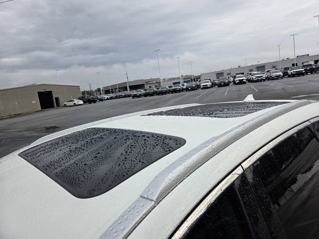 Used 2020 INFINITI QX60 Luxe w/ Sensory Package FWD image 8
