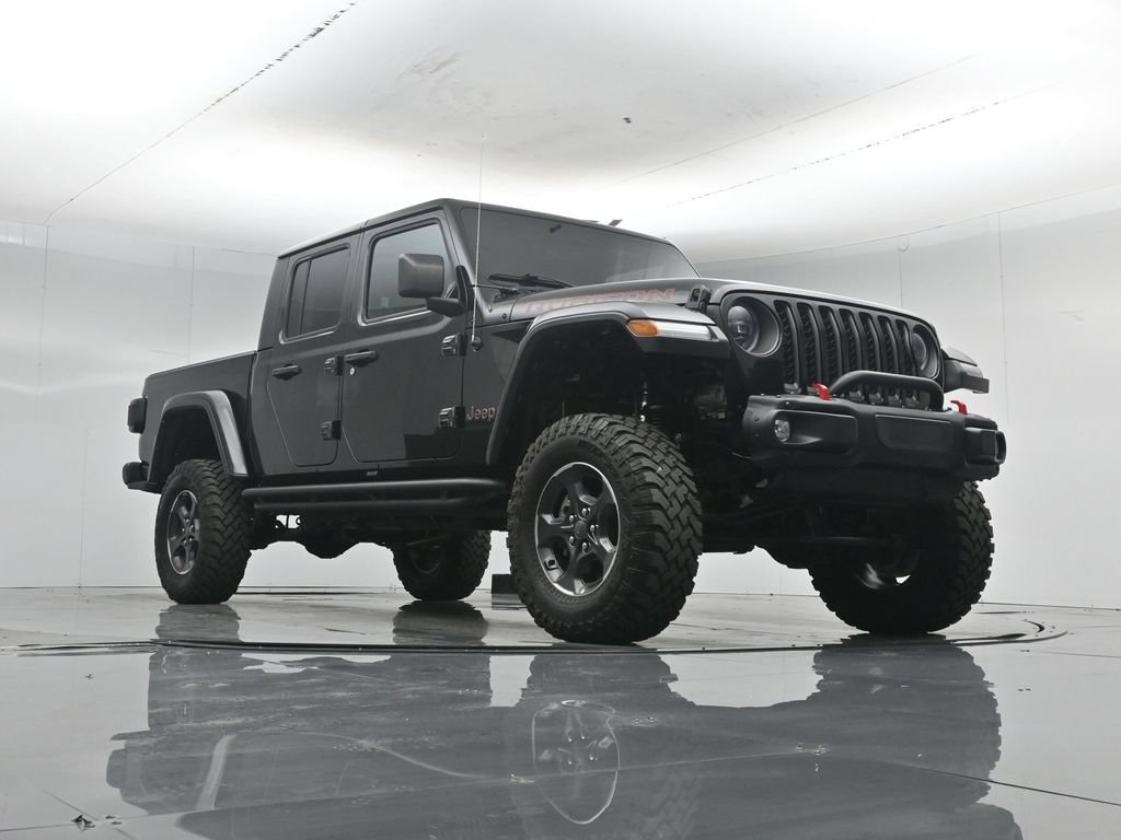 Used 2023 Jeep Gladiator Rubicon w/ LED Lighting Group AWD/4WD image 3