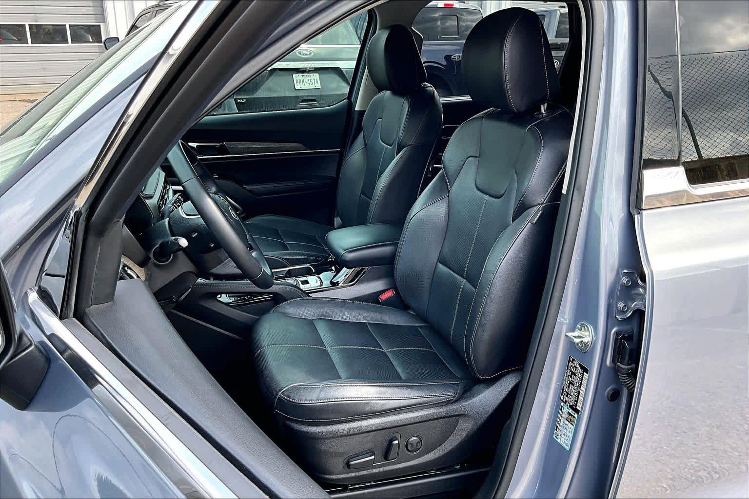 Used 2021 Kia Telluride EX w/ EX Premium Package FWD image 8