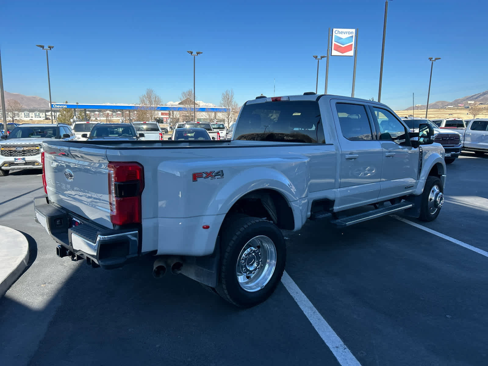 Certified 2025 Ford F450 Lariat w/ FX4 Off-Road Package image 7