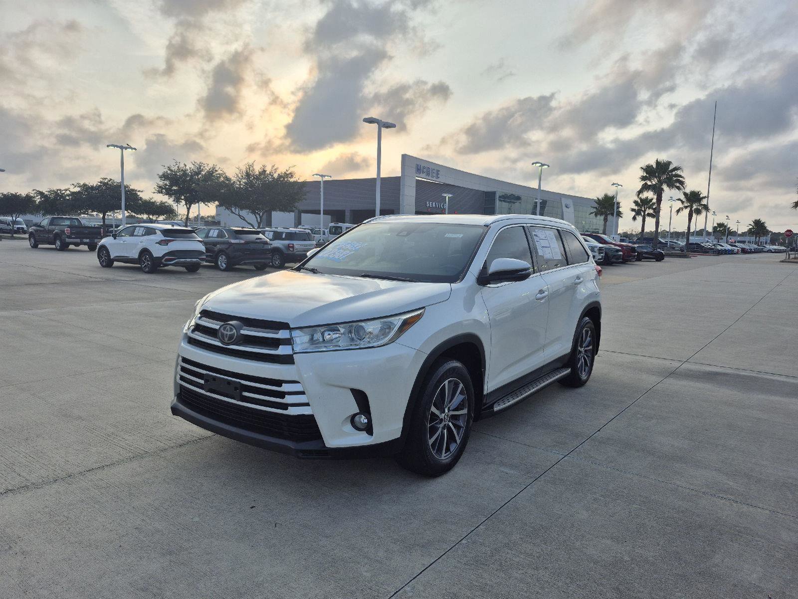 Used 2019 Toyota Highlander XLE
