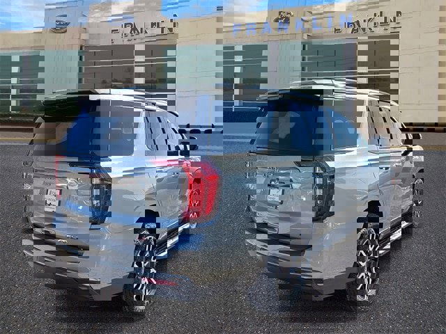 Used 2024 GMC Yukon AT4 w/ Technology Package image 5