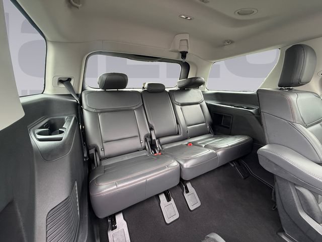 Certified 2025 Ford Expedition Active AWD/4WD image 18