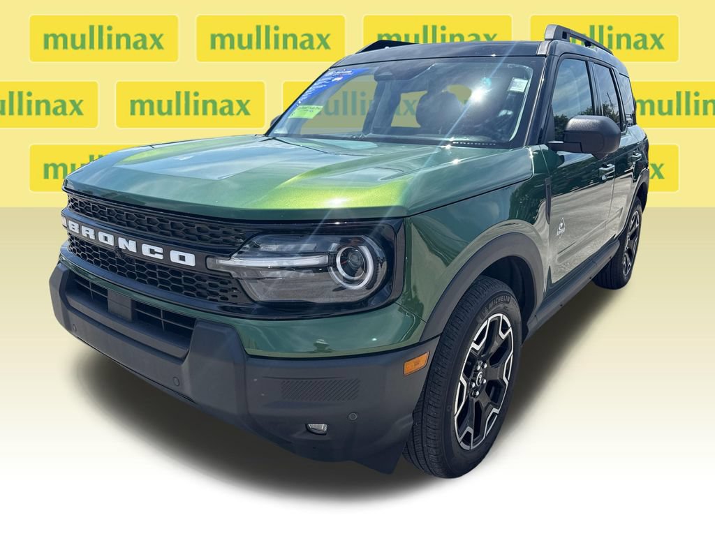 Certified 2025 Ford Bronco Sport Outer Banks w/ Outer Banks Tech Package+ AWD/4WD image 11